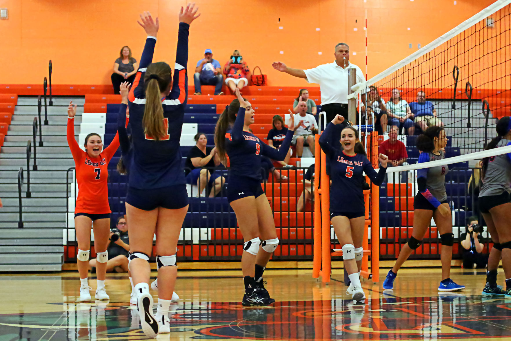 lB VOLLEYBALL